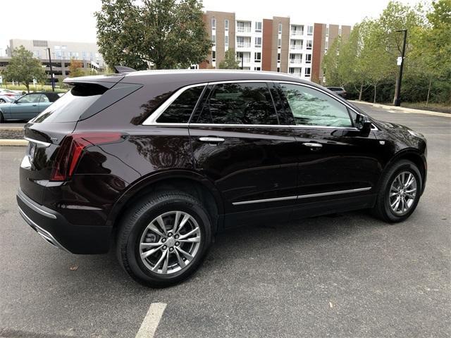 used 2021 Cadillac XT5 car, priced at $28,803