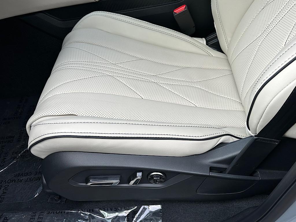 new 2026 Acura MDX car, priced at $70,850