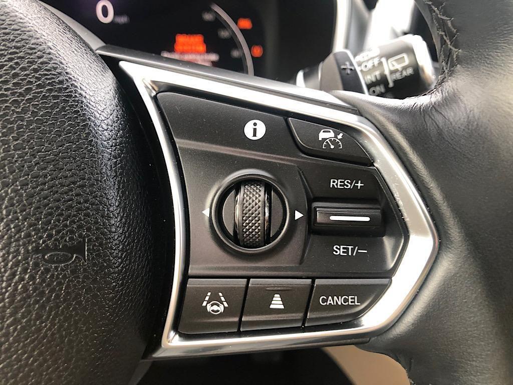 used 2023 Acura MDX car, priced at $43,264