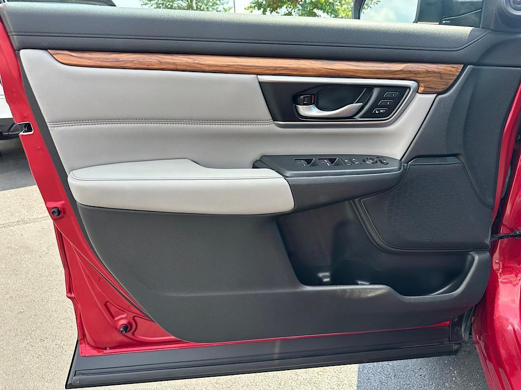 used 2020 Honda CR-V car, priced at $25,997