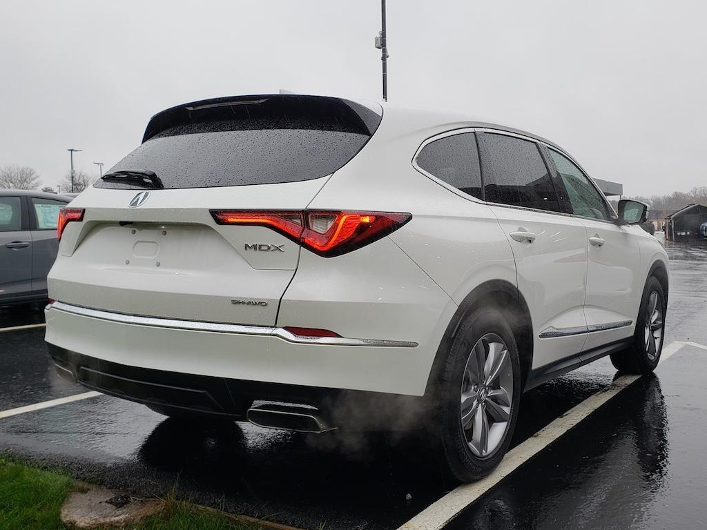 used 2024 Acura MDX car, priced at $41,684