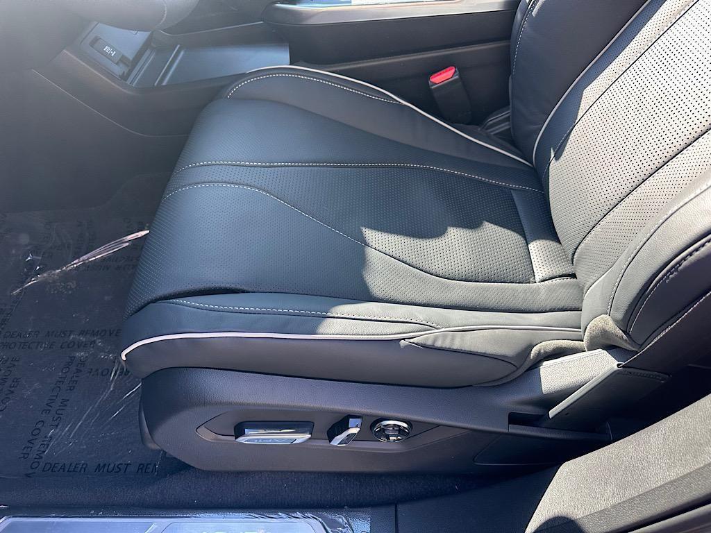 new 2026 Acura RDX car, priced at $54,800