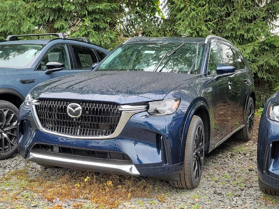 new 2025 Mazda CX-90 car, priced at $55,280