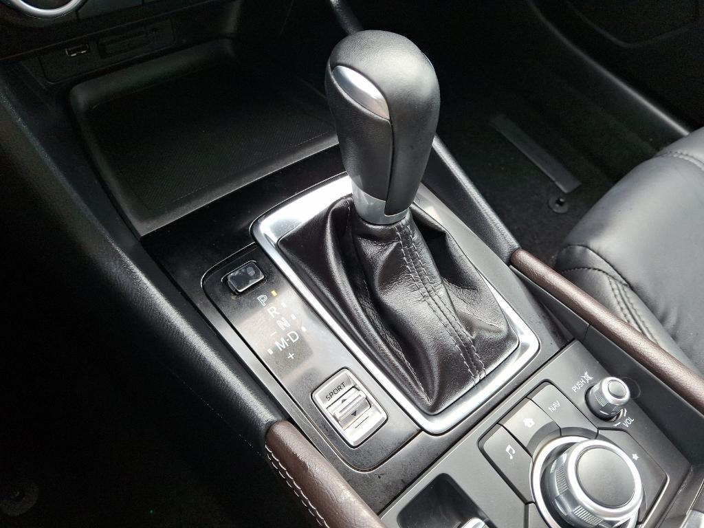 used 2018 Mazda Mazda3 car, priced at $10,989