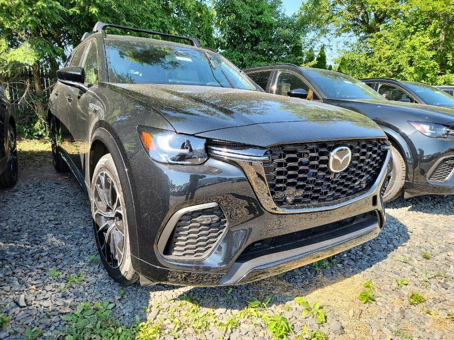 new 2025 Mazda CX-70 car, priced at $54,580