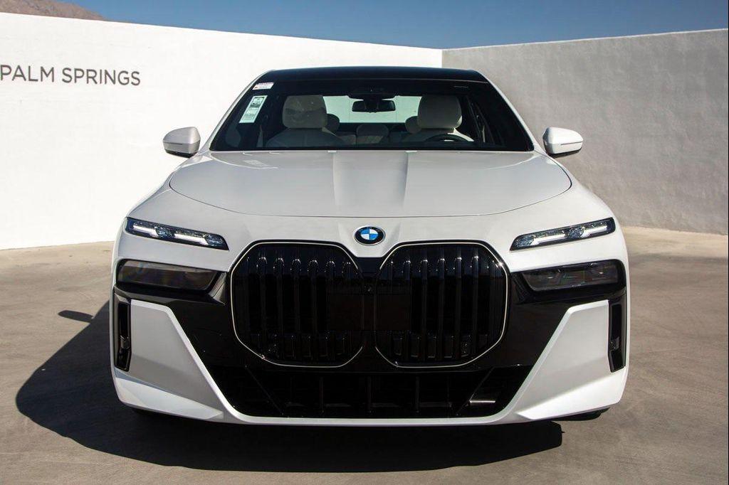 new 2025 BMW 760 car, priced at $132,350