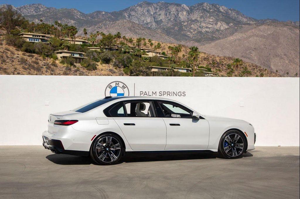 new 2025 BMW 760 car, priced at $132,350