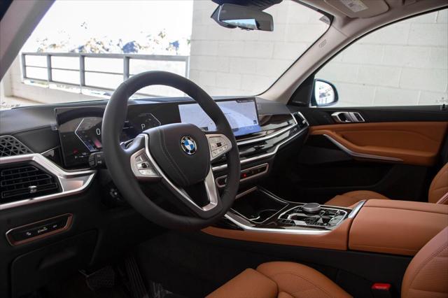 new 2025 BMW X7 car, priced at $93,040