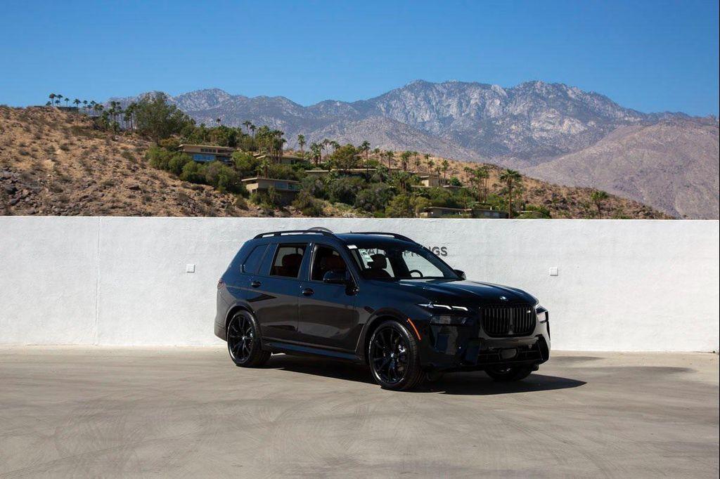 new 2026 BMW X7 car, priced at $122,570