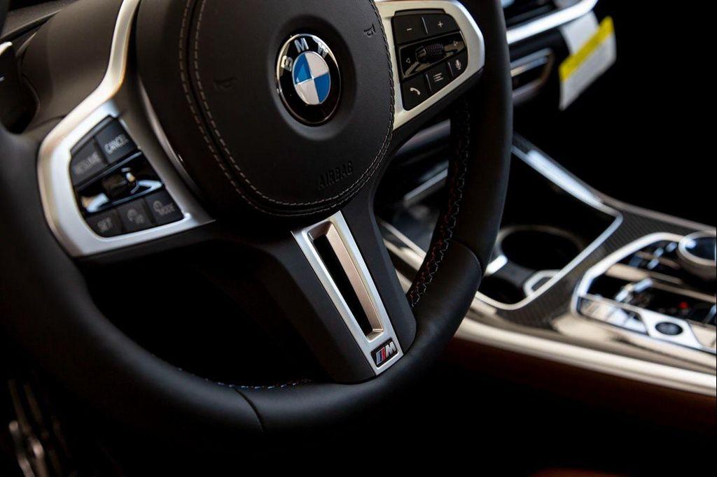 new 2026 BMW X7 car, priced at $122,570