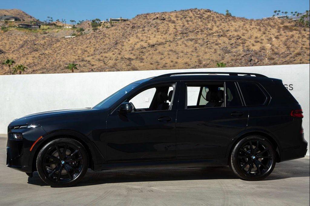 new 2026 BMW X7 car, priced at $102,445