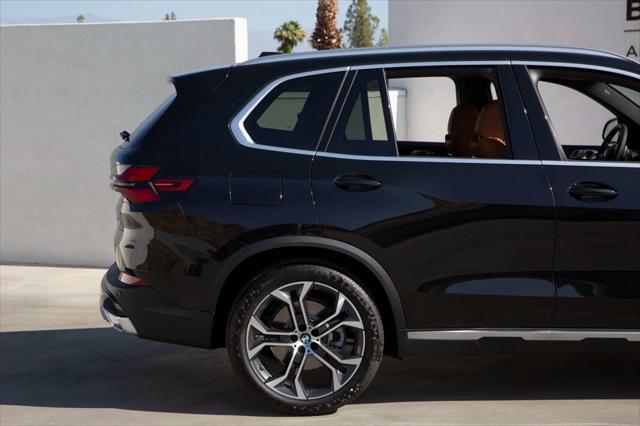 new 2025 BMW X5 car, priced at $73,275