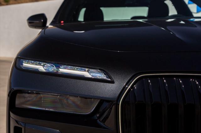 new 2025 BMW 760 car, priced at $132,350