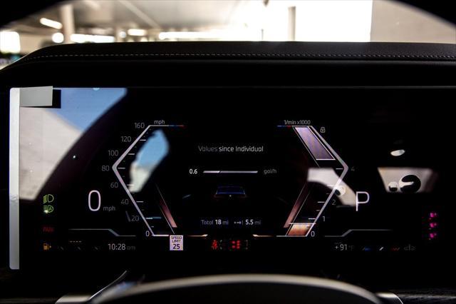 new 2025 BMW 760 car, priced at $132,350