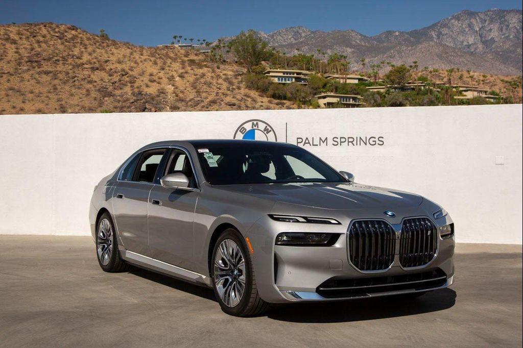 new 2025 BMW i7 car, priced at $129,350
