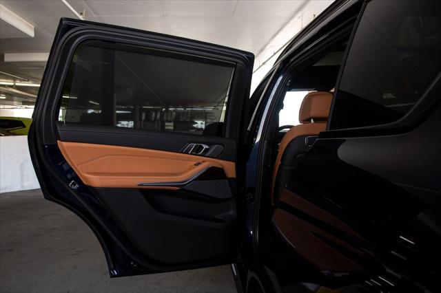 new 2026 BMW X7 car, priced at $99,655