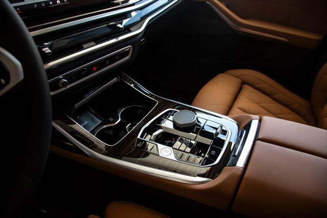 new 2026 BMW X7 car, priced at $99,655