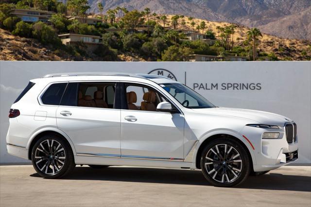 new 2025 BMW X7 car, priced at $88,690