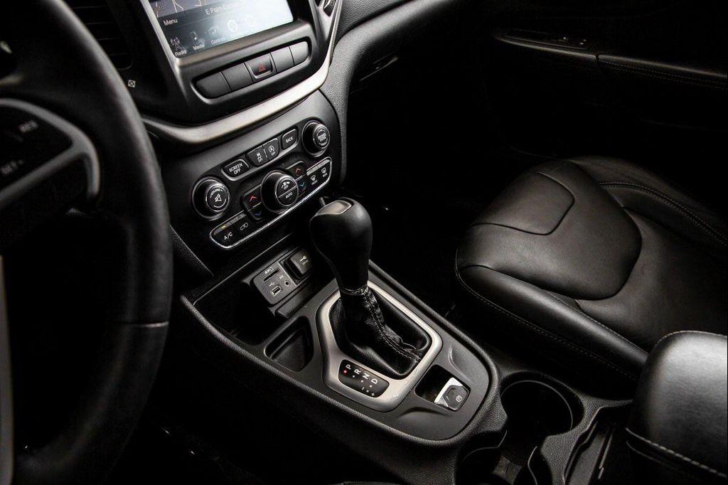 used 2015 Jeep Cherokee car, priced at $10,988