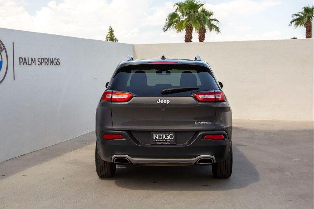 used 2015 Jeep Cherokee car, priced at $10,988