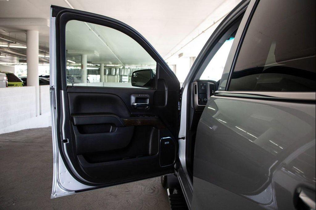 used 2018 GMC Sierra 1500 car, priced at $31,388