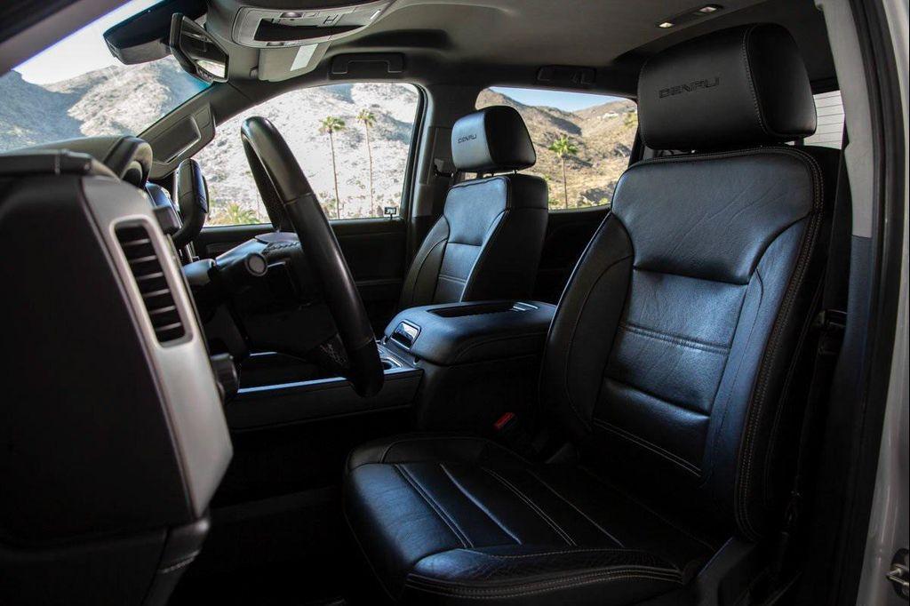 used 2018 GMC Sierra 1500 car, priced at $31,388