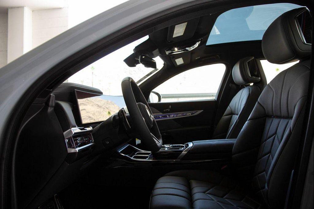 new 2025 BMW 760 car, priced at $132,350