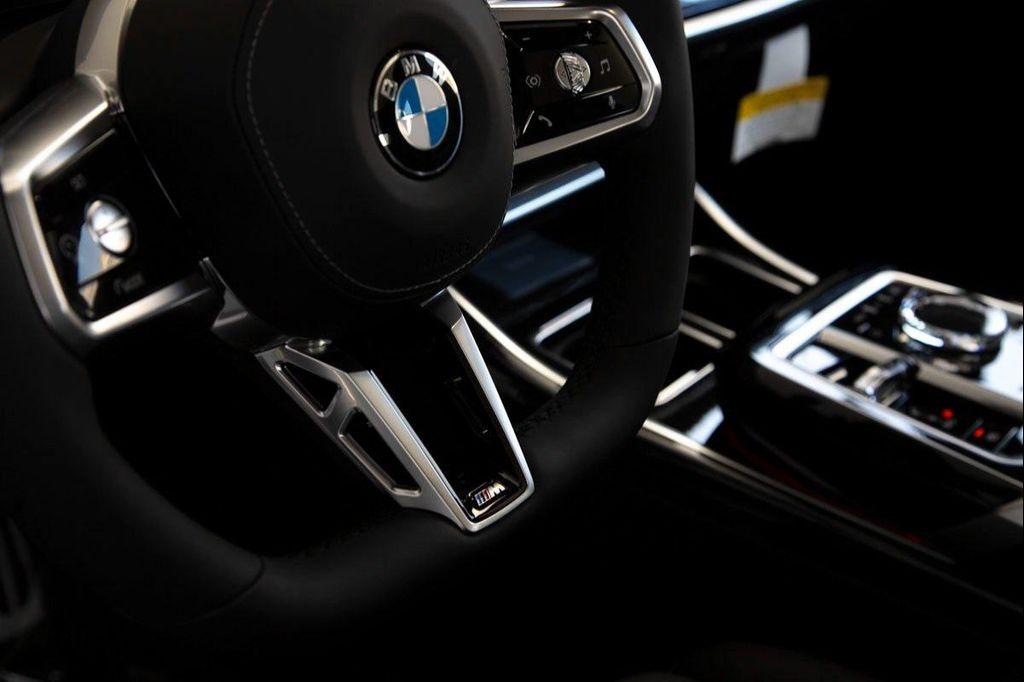 new 2025 BMW 760 car, priced at $132,350