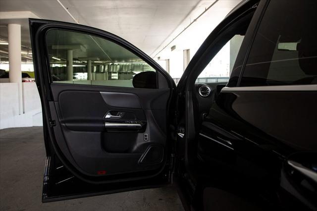 used 2022 Mercedes-Benz GLA 250 car, priced at $28,688