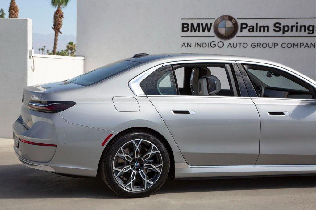 used 2024 BMW i7 car, priced at $87,988