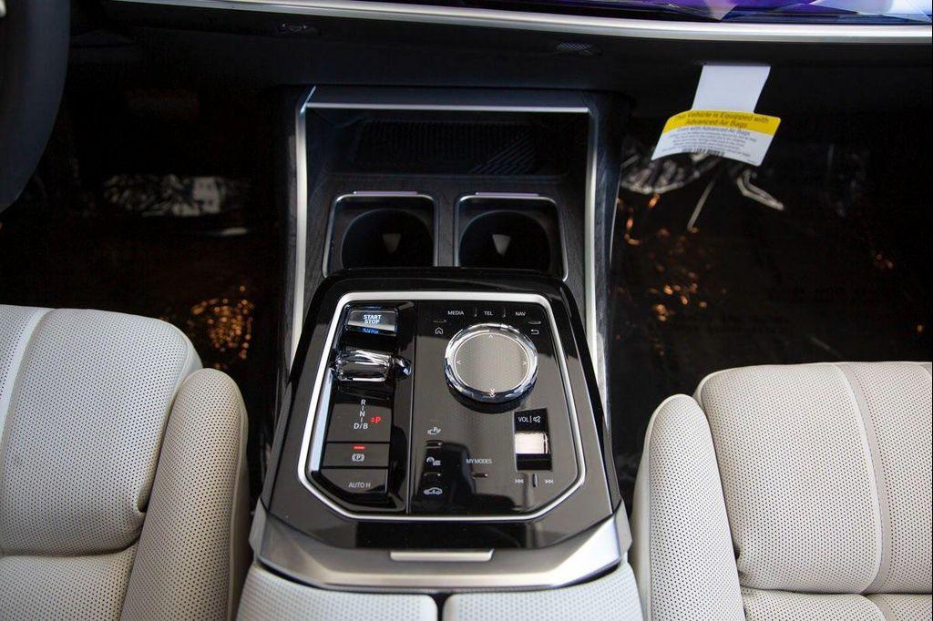 used 2024 BMW i7 car, priced at $87,988