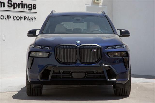 new 2025 BMW X7 car, priced at $127,090