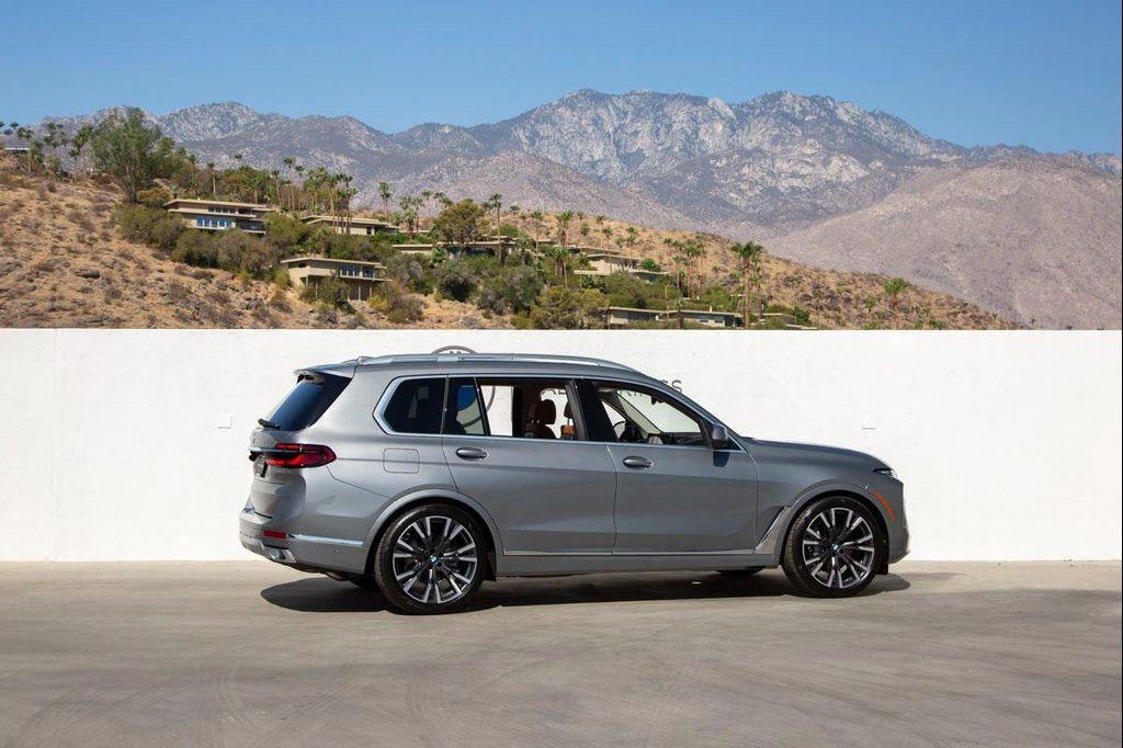 new 2026 BMW X7 car, priced at $97,345