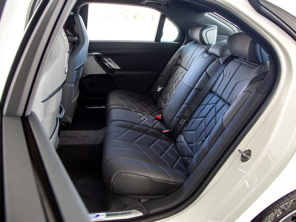 used 2024 BMW i7 car, priced at $89,988