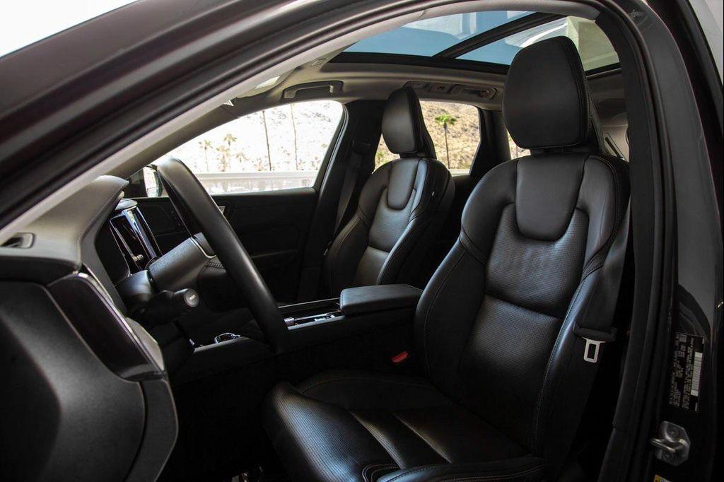 used 2022 Volvo XC60 Recharge Plug-In Hybrid car, priced at $35,988