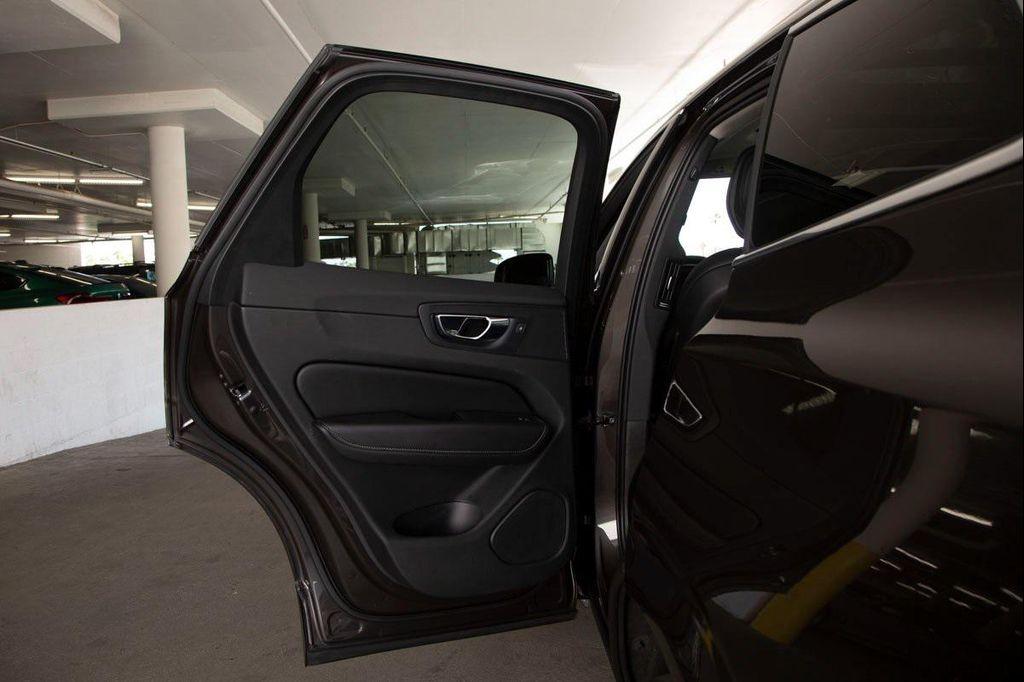 used 2022 Volvo XC60 Recharge Plug-In Hybrid car, priced at $35,988