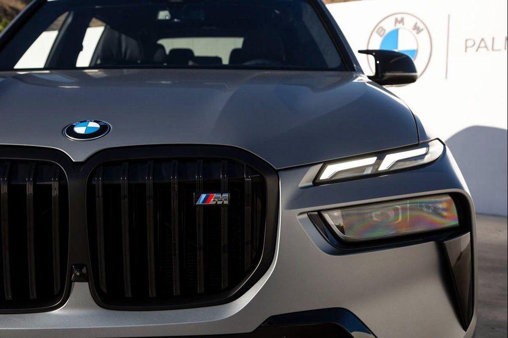 new 2026 BMW X7 car, priced at $127,325