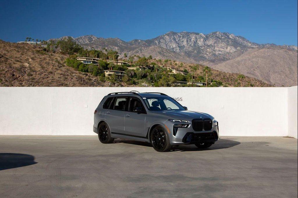 new 2026 BMW X7 car, priced at $127,325