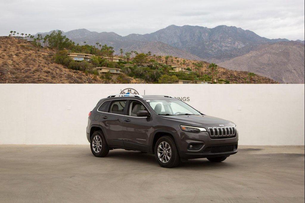 used 2020 Jeep Cherokee car, priced at $20,288