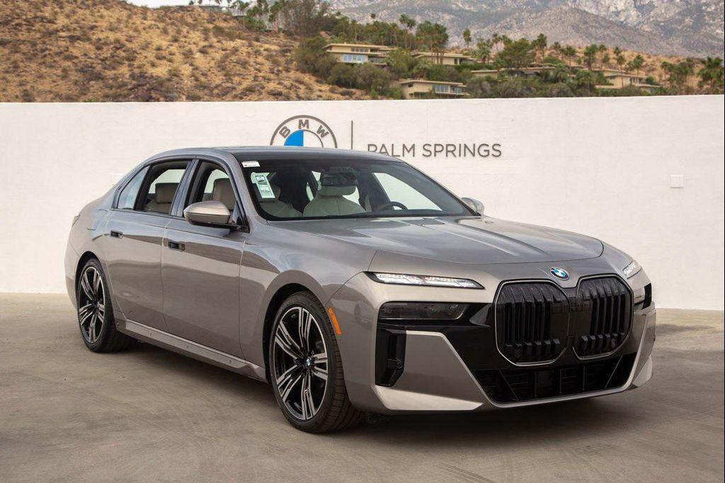 new 2025 BMW 760 car, priced at $135,075