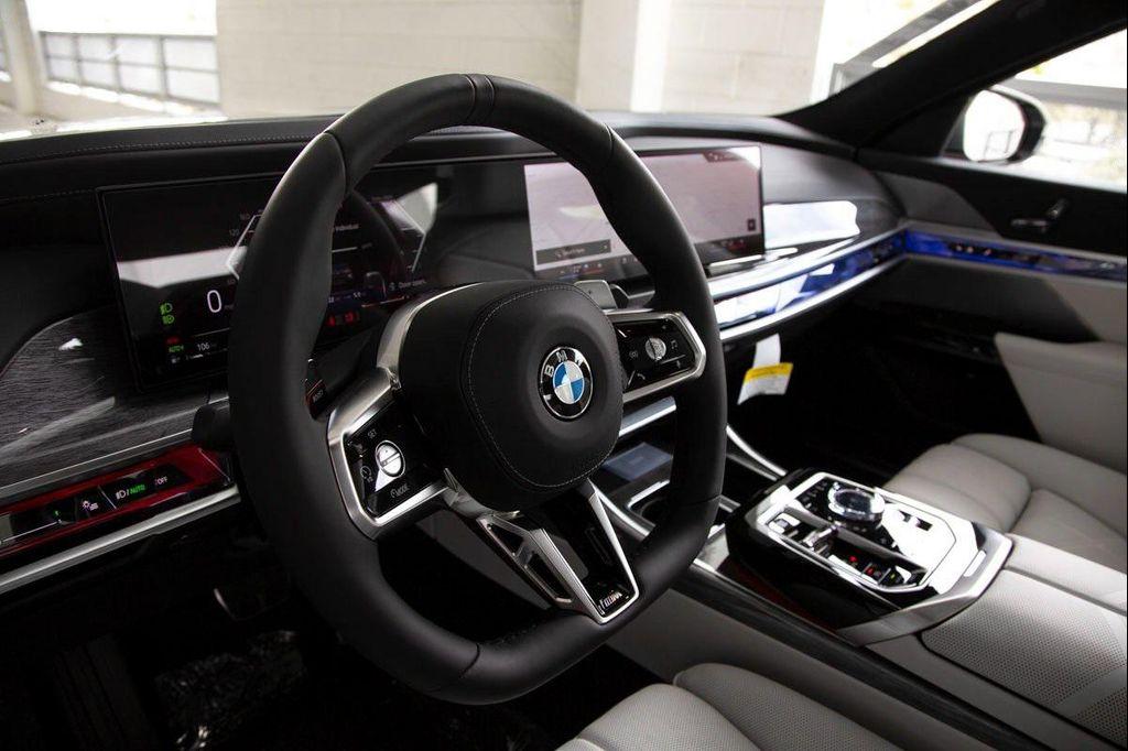 new 2025 BMW 760 car, priced at $135,075
