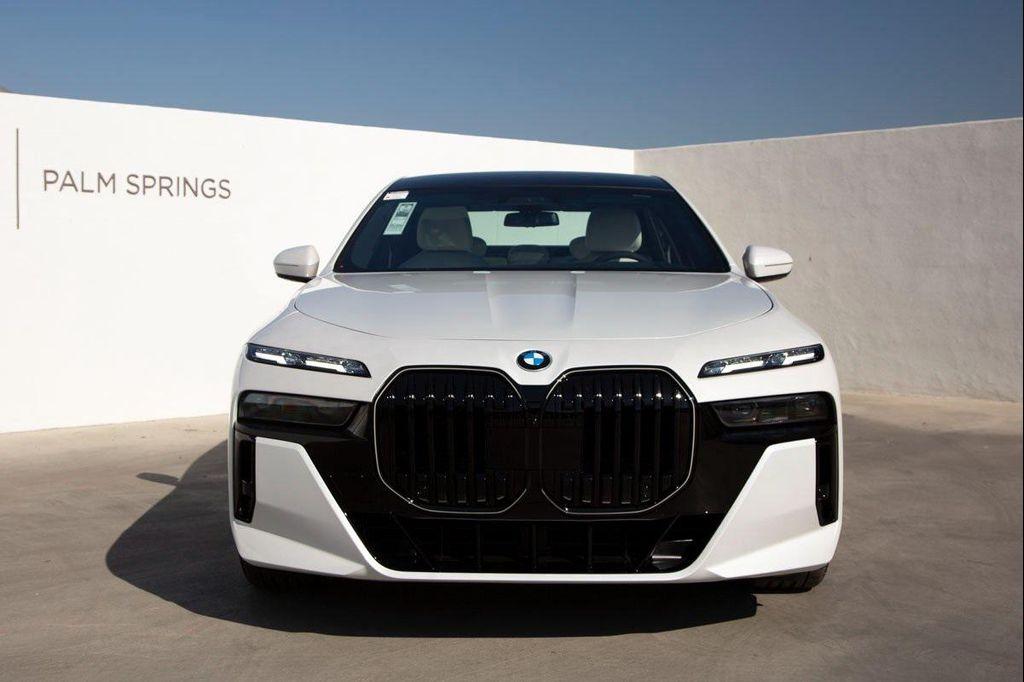 new 2025 BMW 760 car, priced at $132,350
