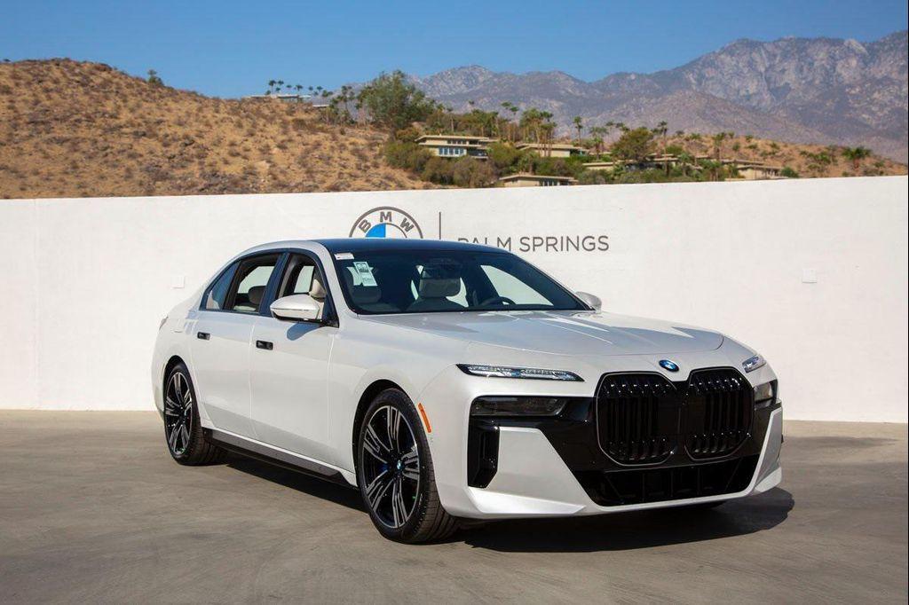 new 2025 BMW 760 car, priced at $132,350