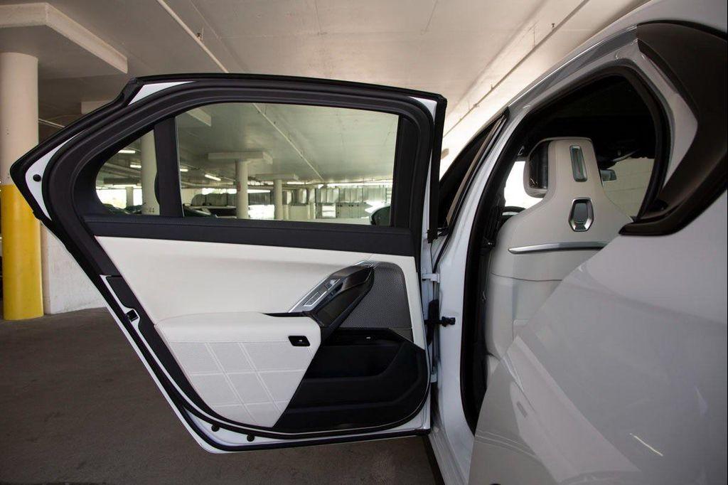 new 2025 BMW 760 car, priced at $132,350