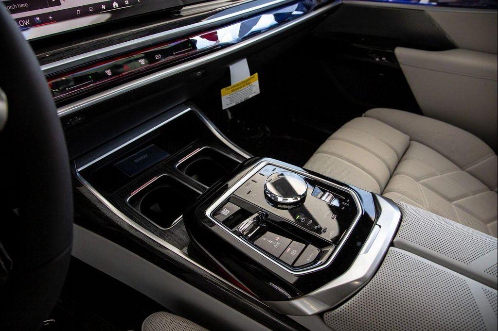 new 2025 BMW 760 car, priced at $132,350