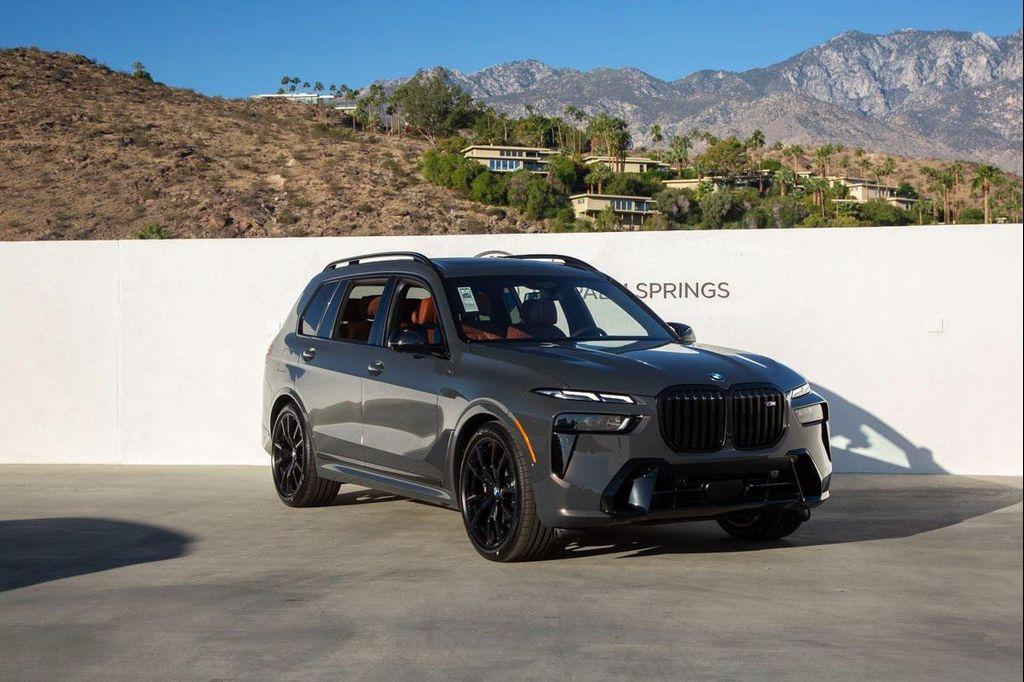 new 2026 BMW X7 car, priced at $124,055