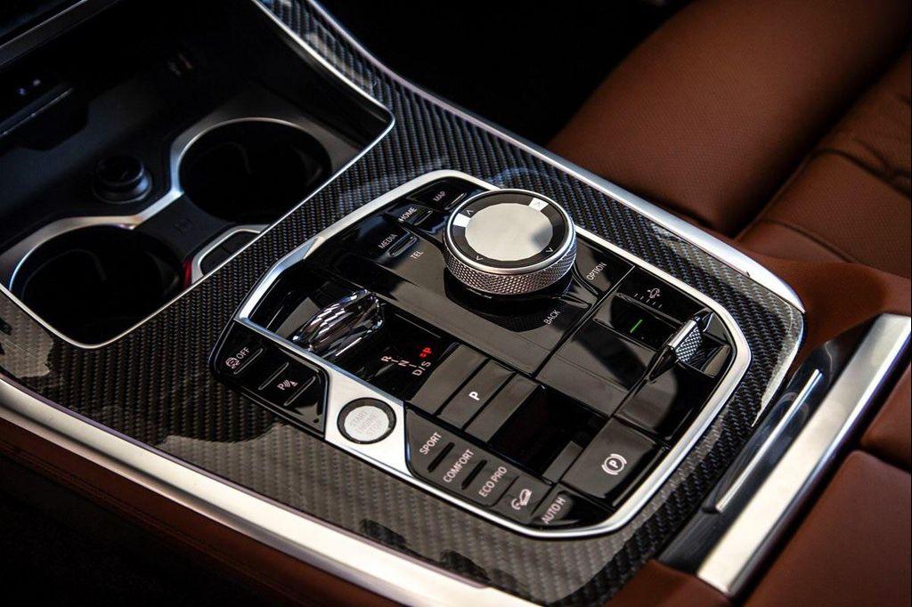 new 2026 BMW X7 car, priced at $124,055