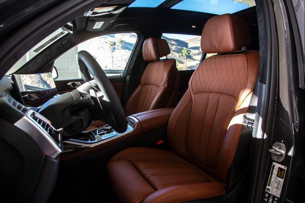 new 2026 BMW X7 car, priced at $124,055