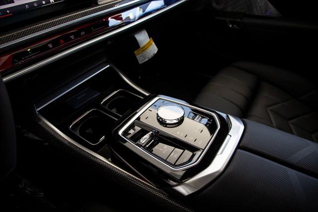 new 2025 BMW 760 car, priced at $148,980