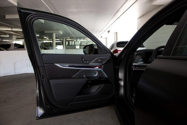 new 2025 BMW 760 car, priced at $148,980